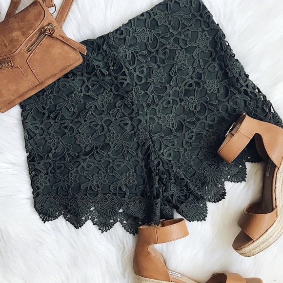 Army Green Boho Crotchet Shorts - Picture 5 of 6